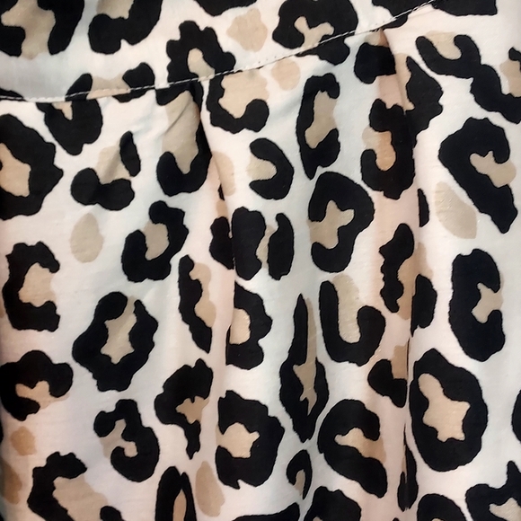 Crown & Ivy Plus Size Animal Print Midi Skirt Metallic 16W NWT Mobwife - Picture 3 of 13